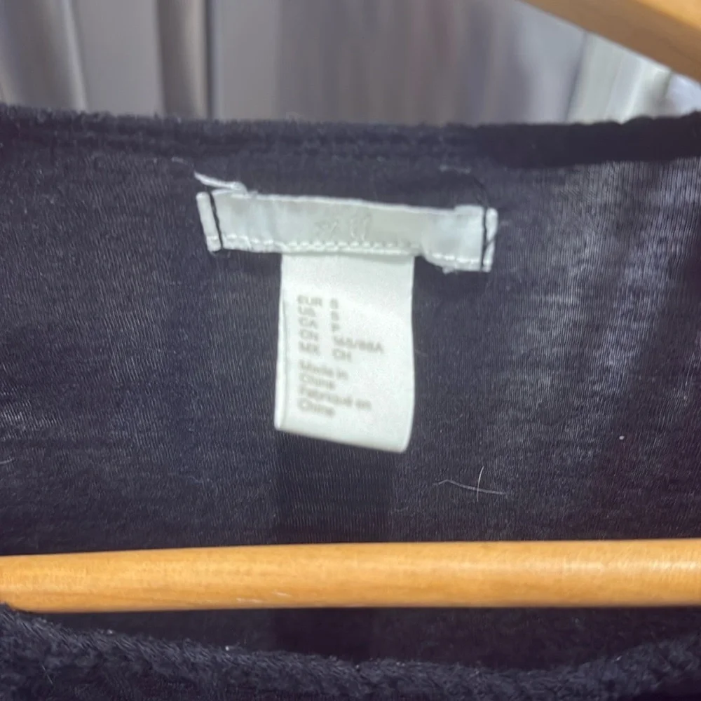 Gorgeous H&M mesh black top